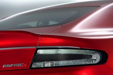 Aston Martin Rapide S - Cỗ máy 550 mã lực - 8 Nhật Minh